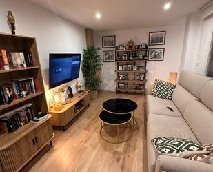 Living room of Flat for sale in  Jaén Capital  with Air Conditioner, Furnished and Oven