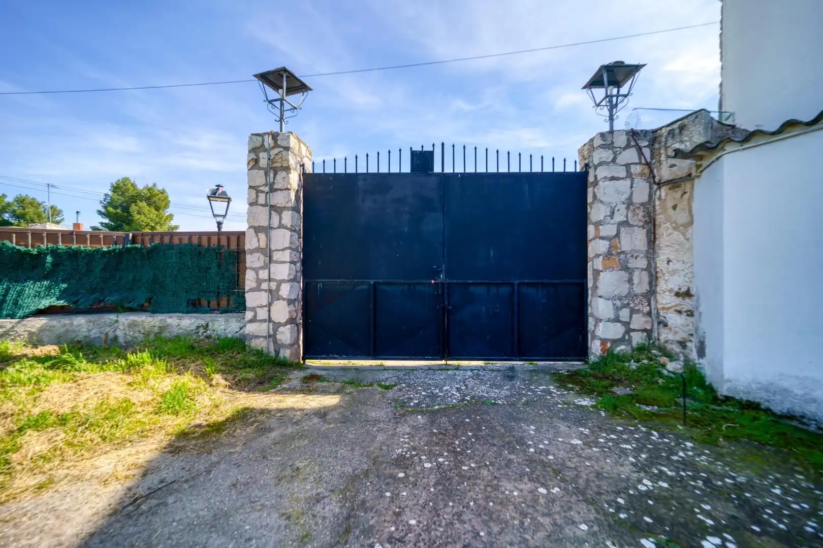 Vista exterior de Casa o chalet en venta en Villamanrique de Tajo con Aire acondicionado, Calefacción y Jardín privado