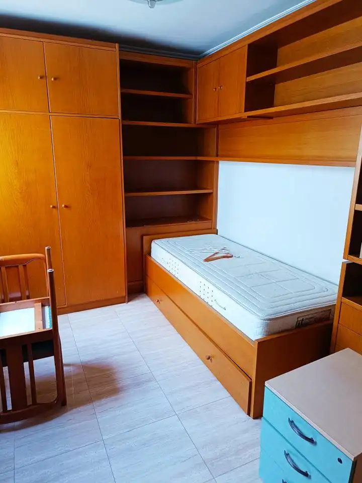 Bedroom of Flat for sale in Zaragoza  with Air Conditioner, Heating and Parquet flooring