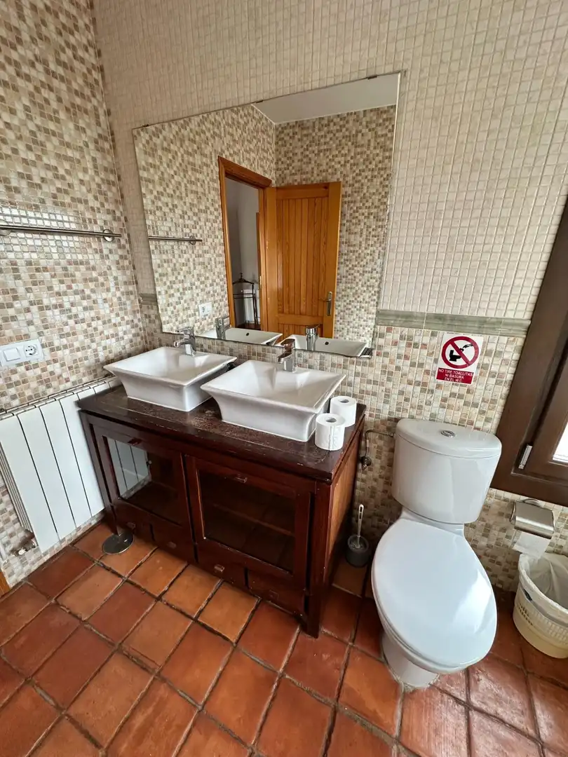 Baño de Casa o chalet en venta en Villalba de la Sierra con Aire acondicionado, Calefacción y Terraza