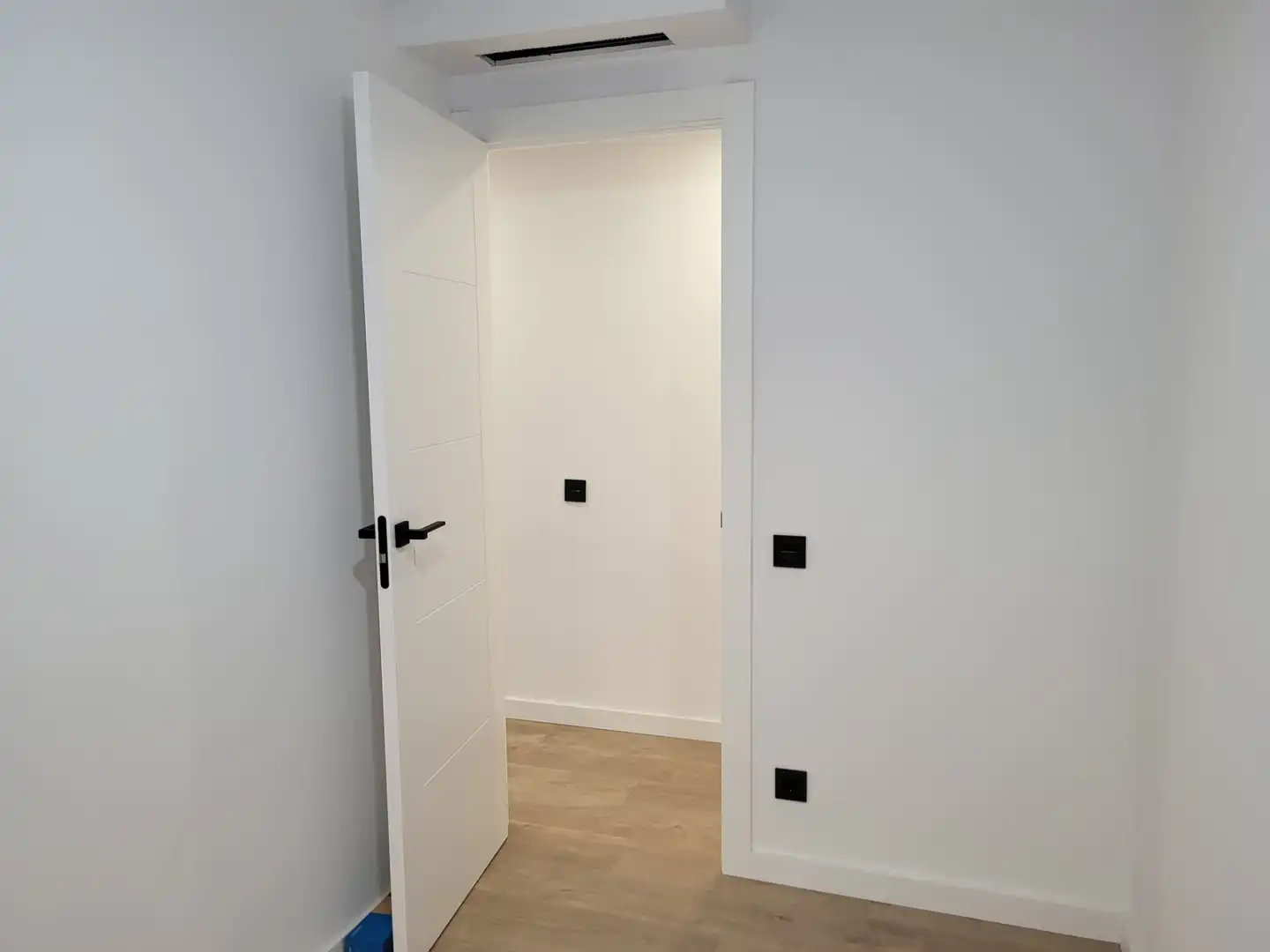 Wohnung zum Verkauf in Carrer Verge de Montserrat, Catalunya - Fontetes