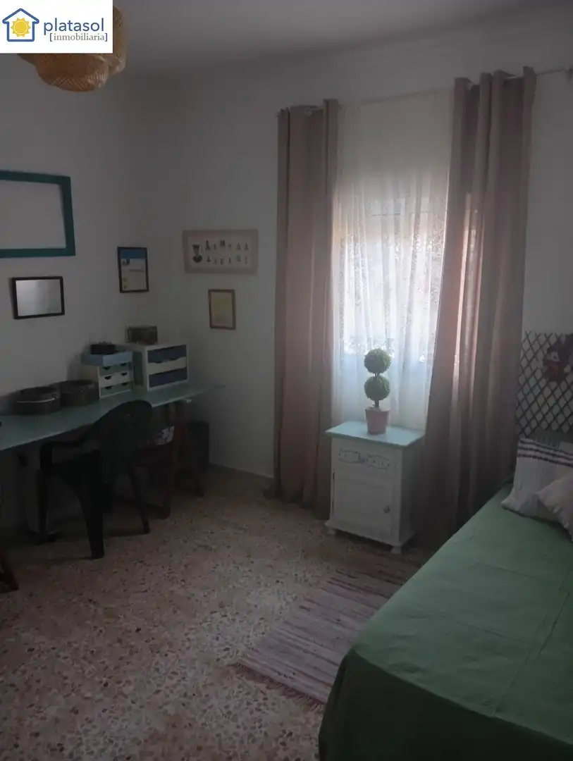 Bedroom of Houses for sale in El Madroño  with Terrace and Furnished