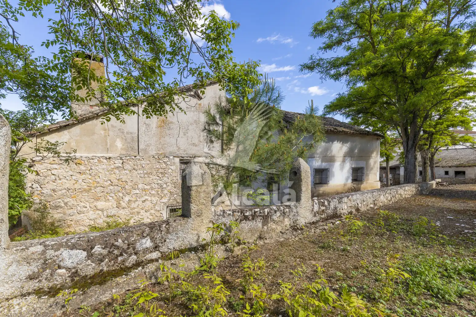 Exterior view of Residential for sale in Santorcaz