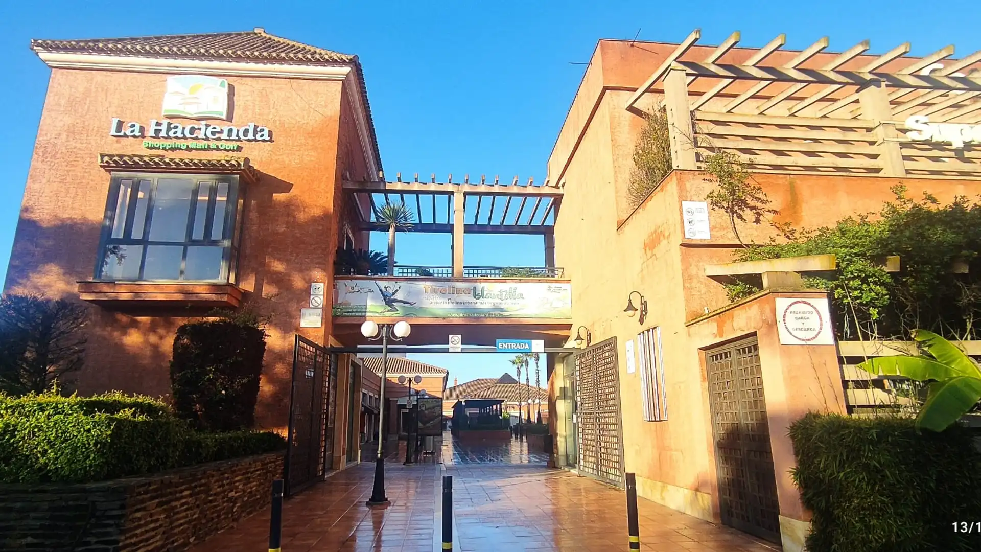 Exterior view of Premises for sale in Islantilla  with Air Conditioner, Terrace and Furnished