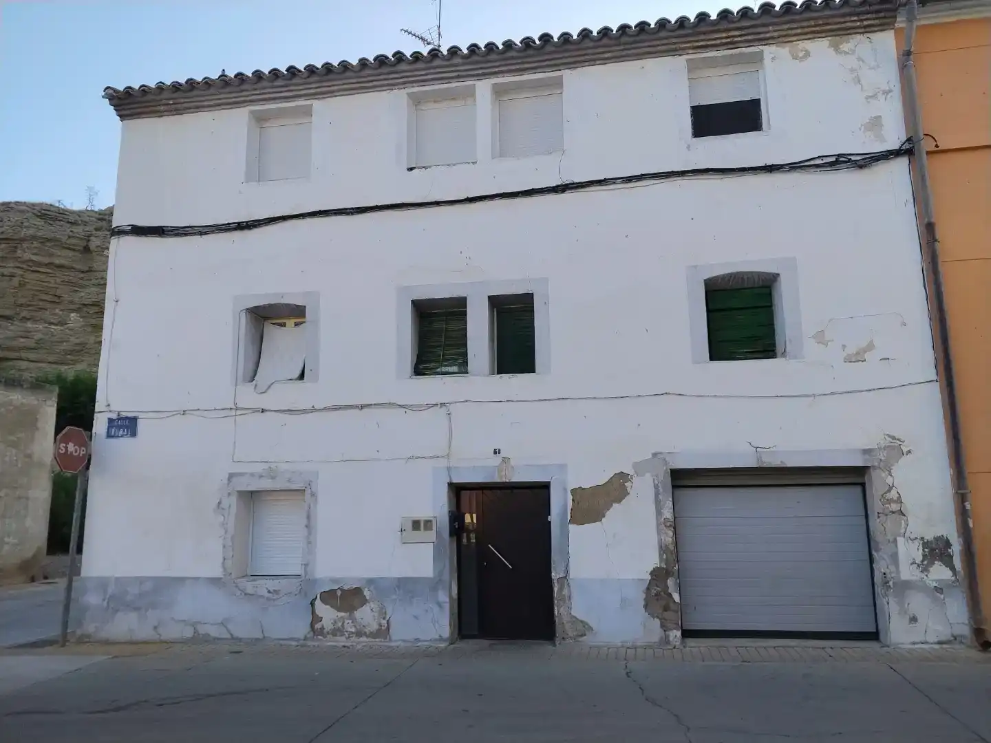 Vista exterior de Casa adosada en venda en Arguedas