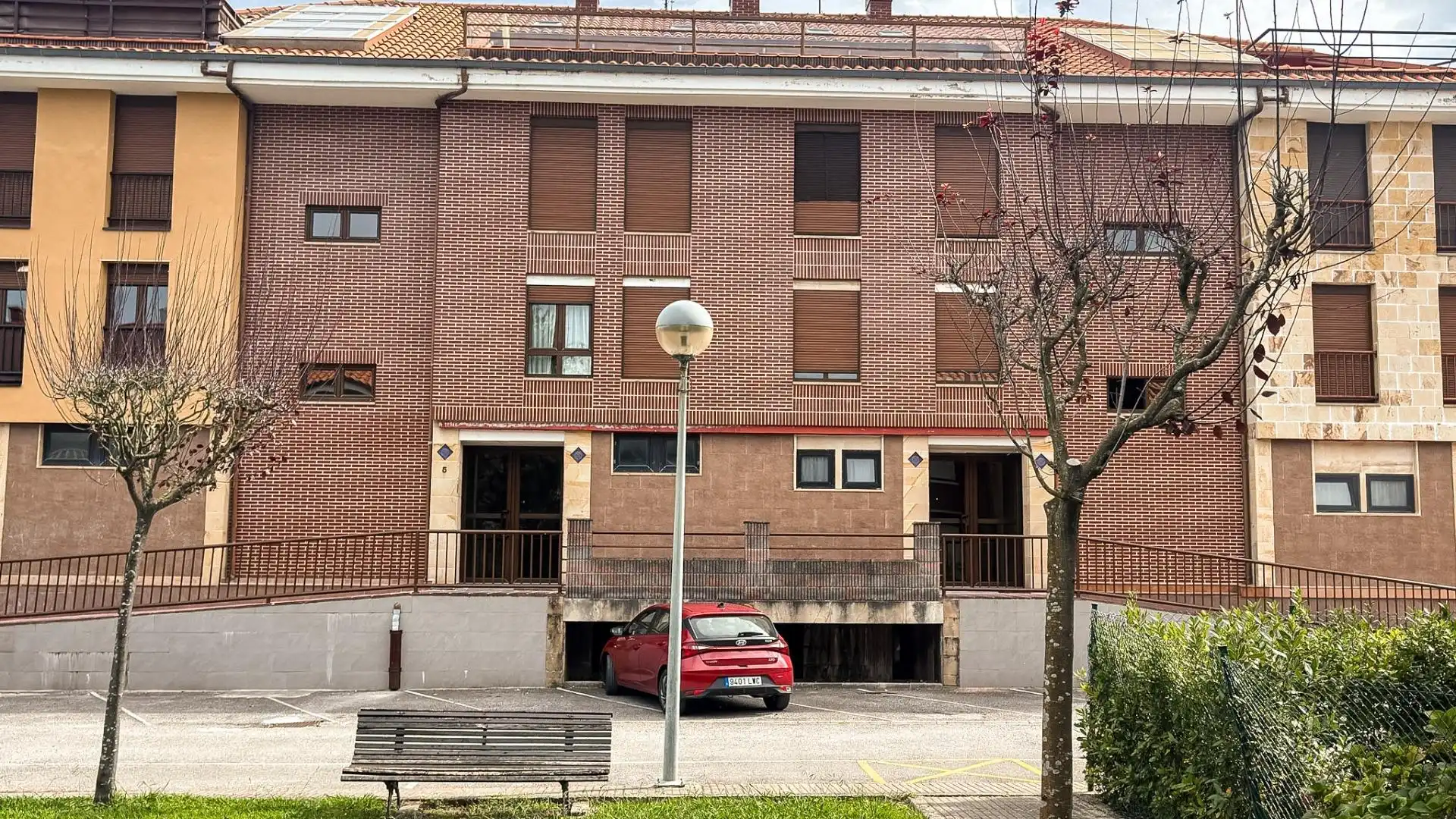 Vista exterior de Apartamento en venta en Alfoz de Lloredo, Cantabria