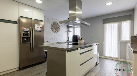 Foto 3 de Piso en venta en Gijon - Calle Celestino Junquera, 6, Barrio del Centro, Gijón