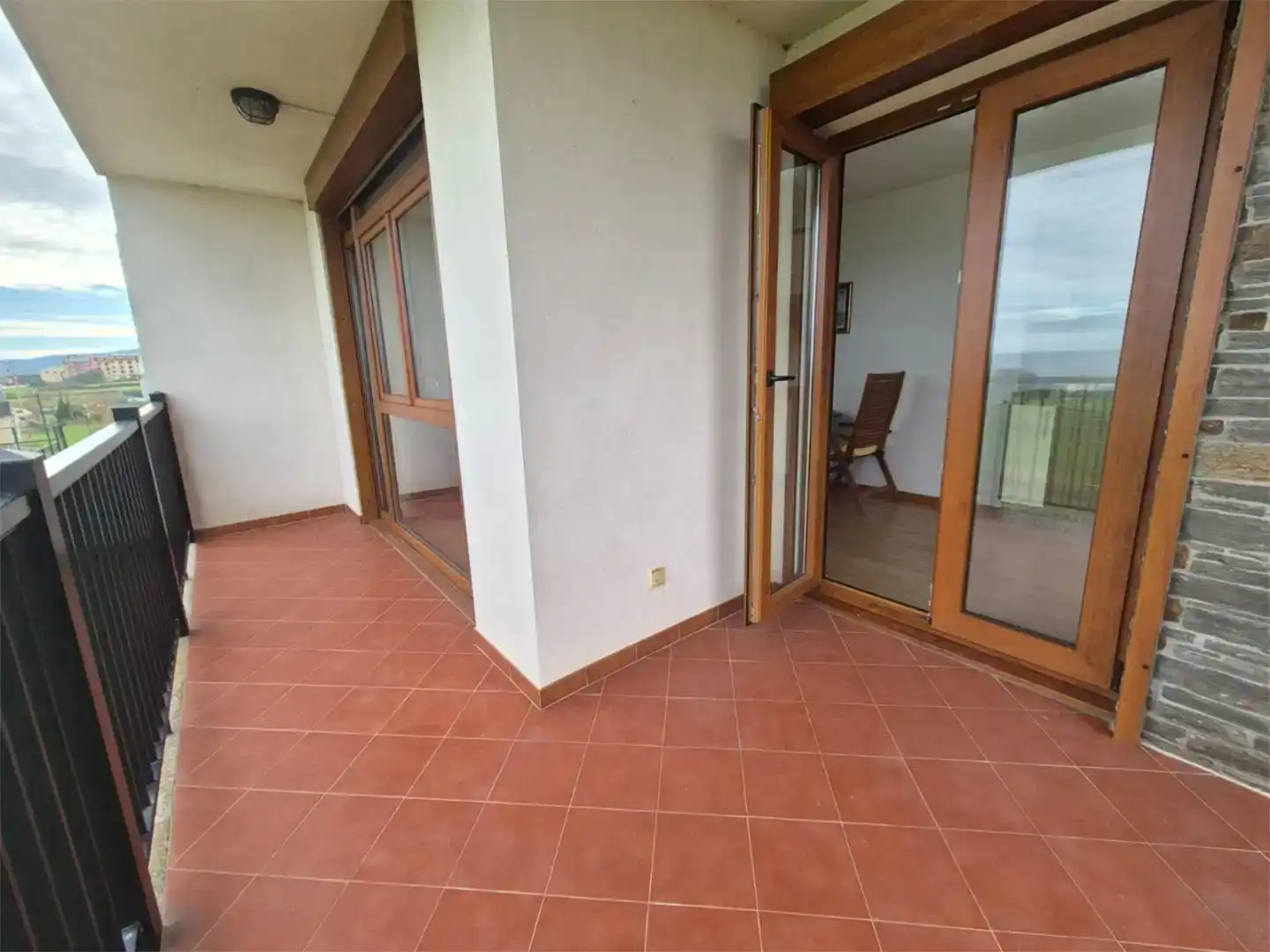 Terraza de Piso en venta en Foz con Trastero, Piscina y Amueblado