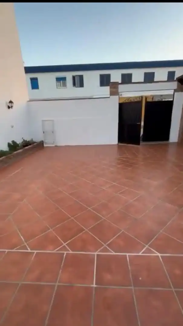 Casa a schiera con terrazza in affitto a El Rinconcillo, imagen 2