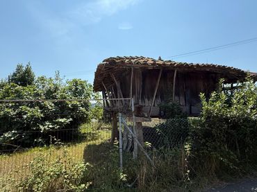 Lands and plots for sale in Camino de la Luz 12