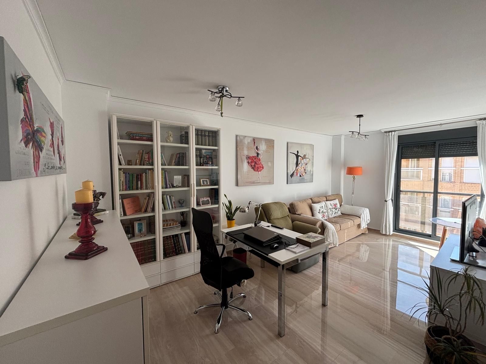 Living room of Flat for sale in Alboraya  with Air Conditioner, Heating and Storage room