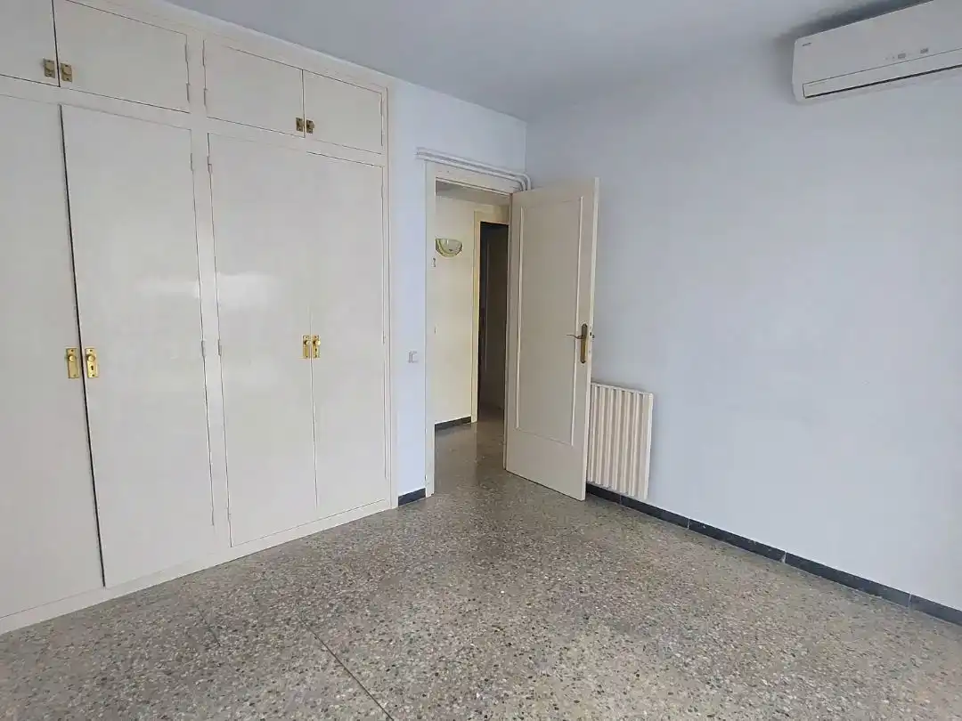 Dormitori de Pis en venda en Vilassar de Mar amb Aire condicionat i Terrassa