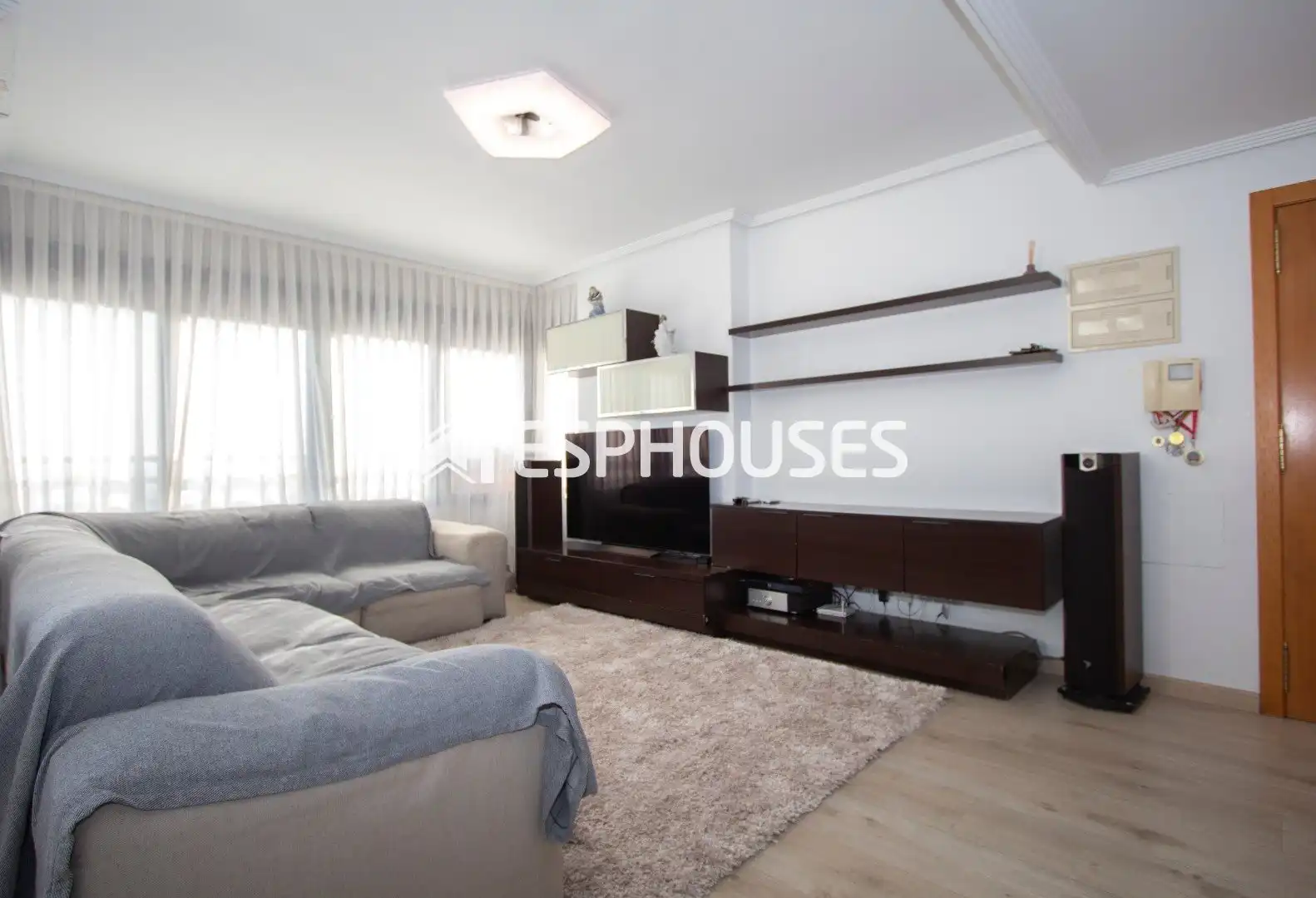 Ático con terraza en venta en Puerto Deportivo, imagen 3
