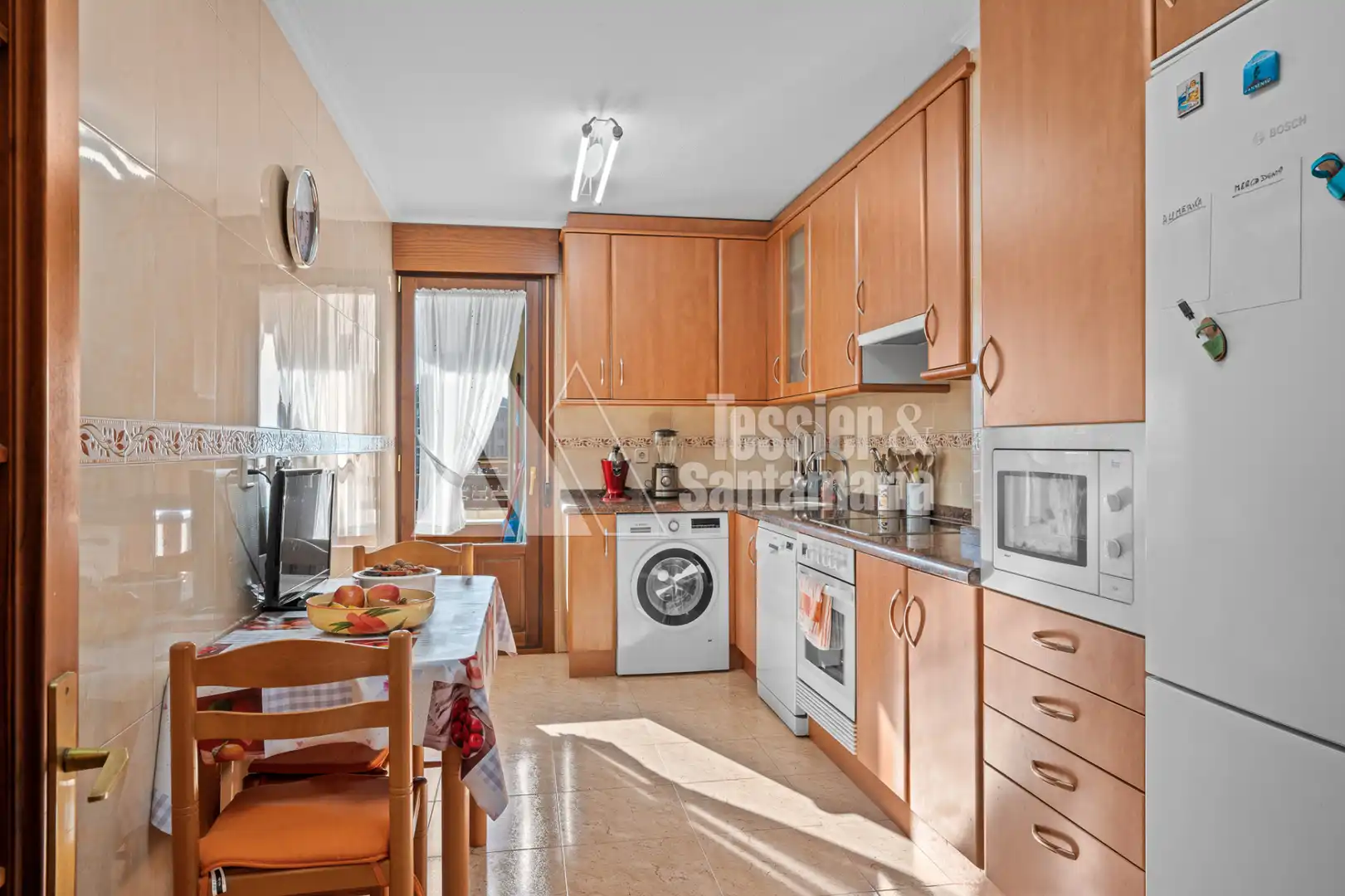Wohnung mit Terrasse zum Verkauf in Avenida de Torcuato Fernández Miranda, imagen 9