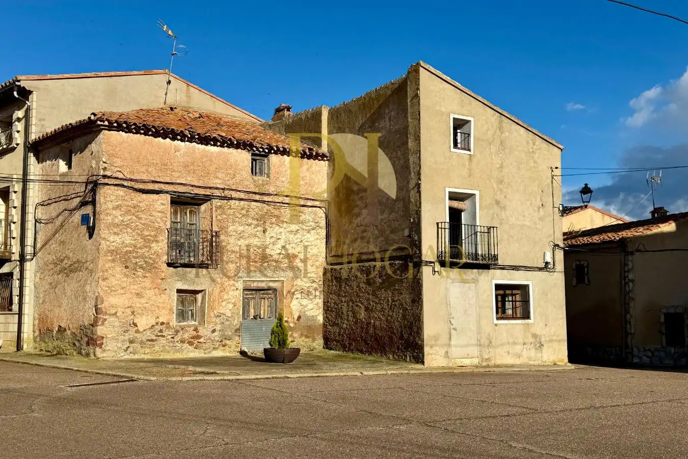 Houses for sale in Calle Plaza, 16, El Pobo de Dueñas
