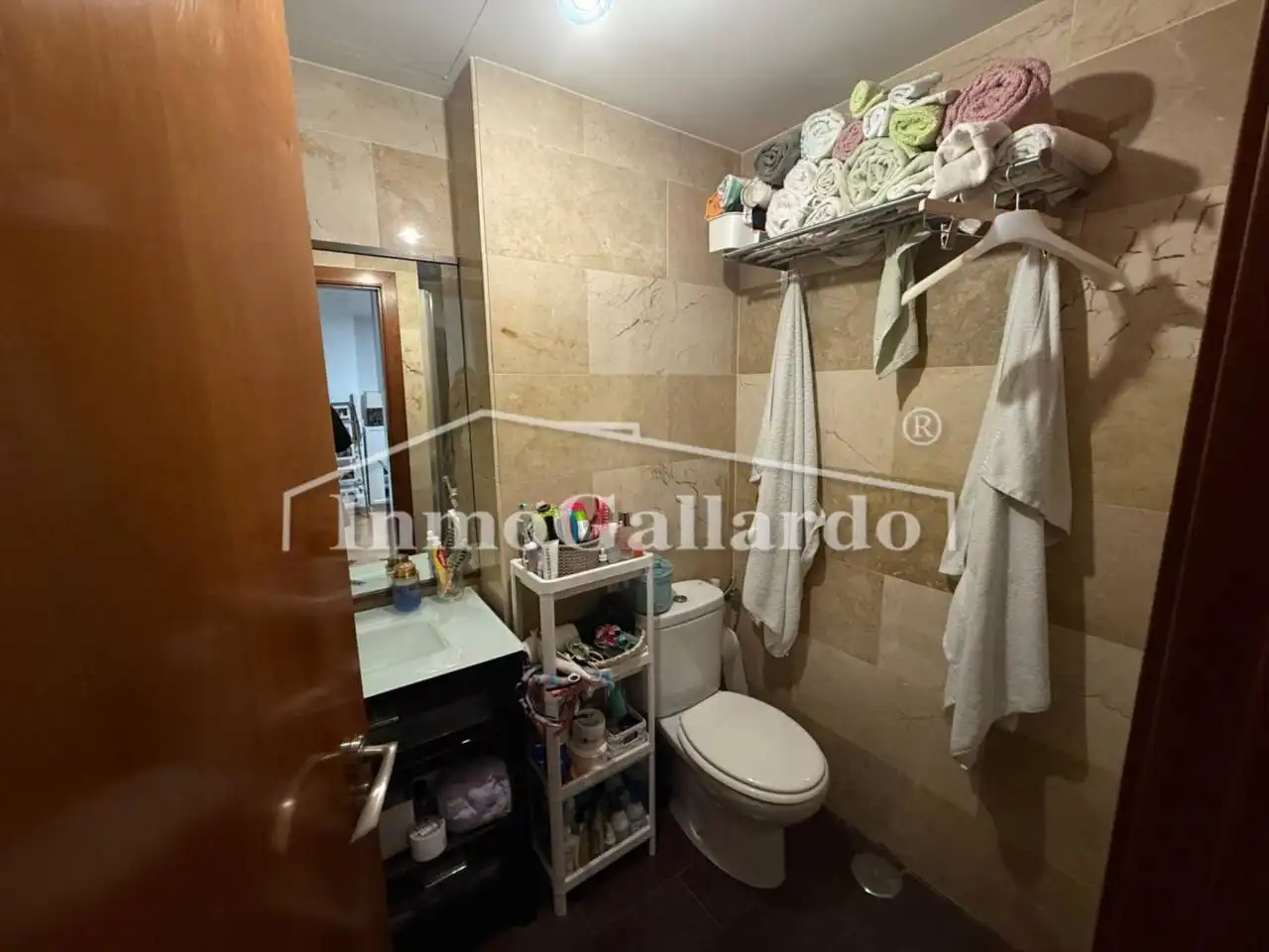Wohnung zum Verkauf in Málaga mit Parkett, Terrasse und Alarm