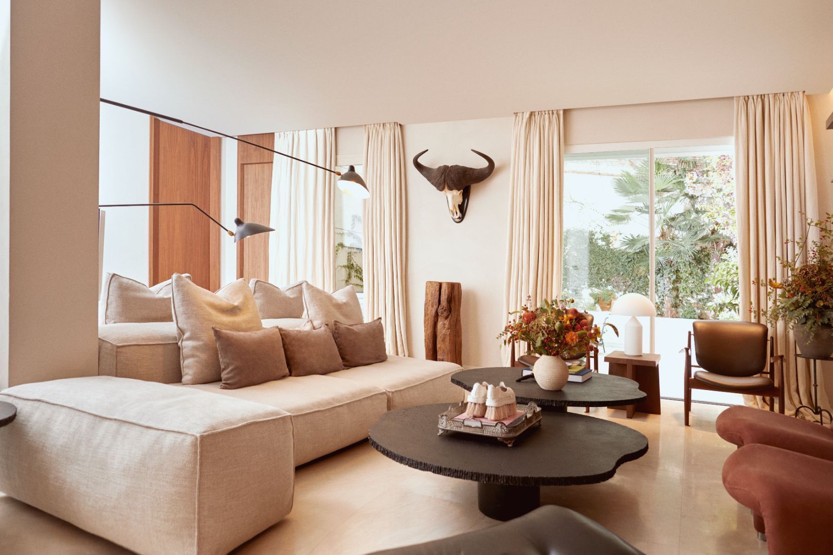 Living room of Flat for sale in  Madrid Capital  with Air Conditioner, Heating and Private garden