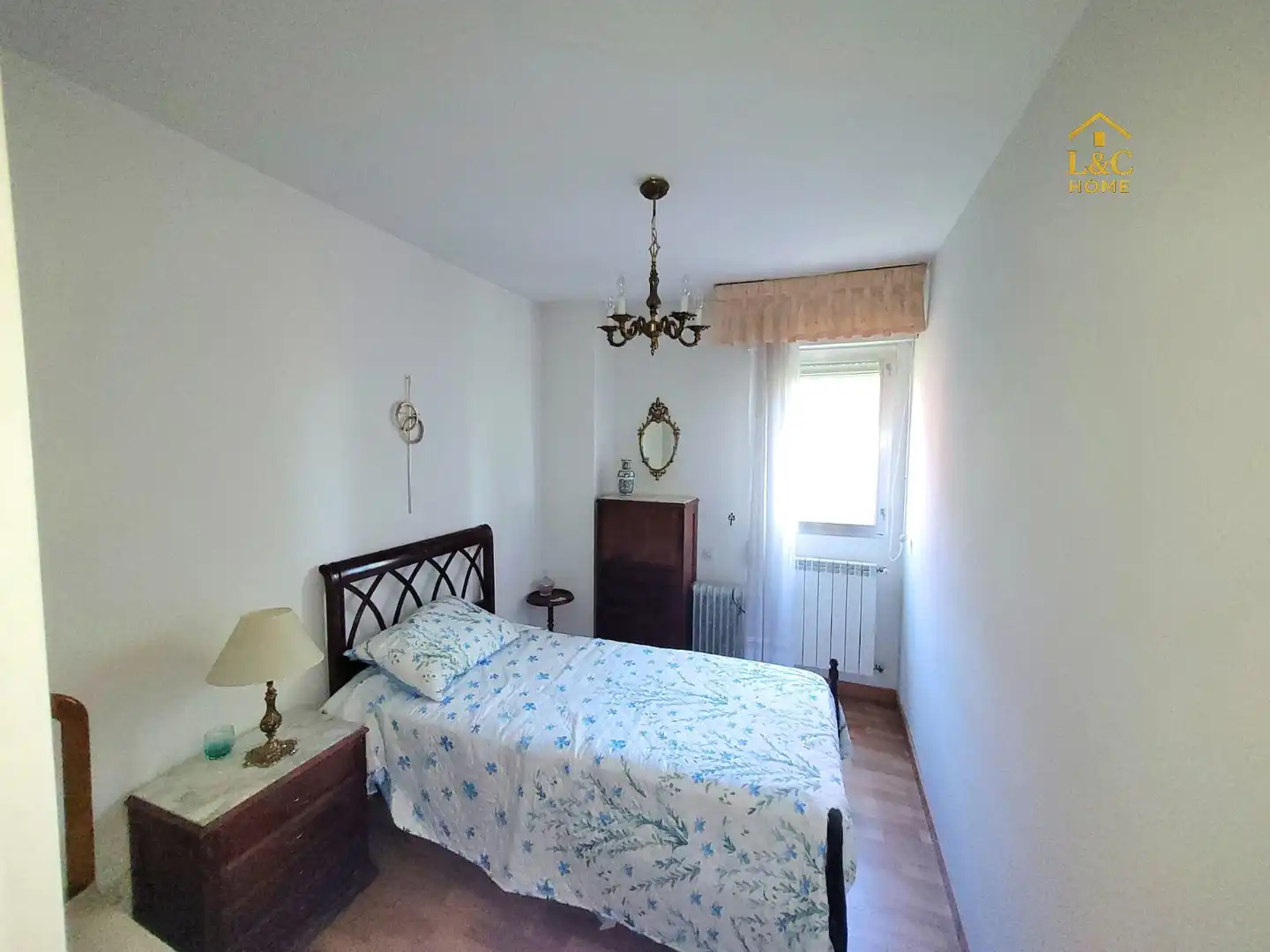 Habitación de Piso en venta en Madrid con Calefacción, Terraza y Amueblado