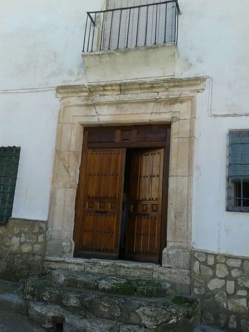 Country homes for sale in El Cañavate  