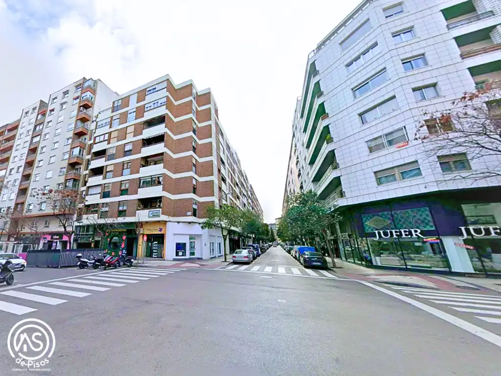Piso de alquiler en Zaragoza, Zaragoza