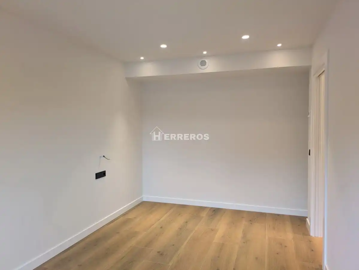 Apartamento en venta en Nájera con Aire acondicionado, Calefacción y Terraza