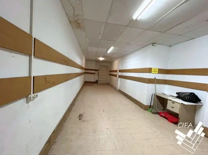 Local comercial en alquiler en Calle de Hernán Cortés, imagen 15