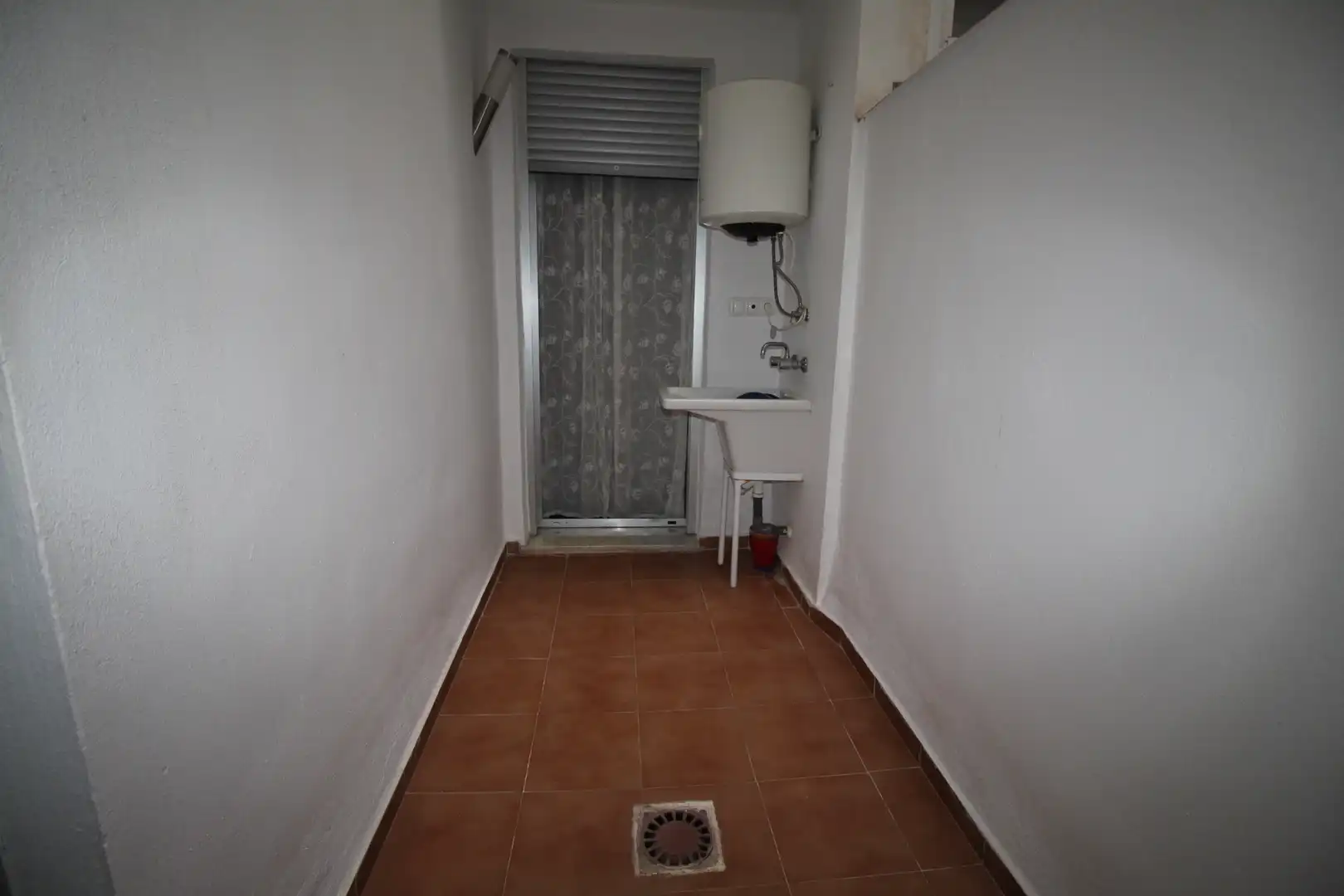 Flat for sale in Carlet  with Terrace, Storage room and Oven