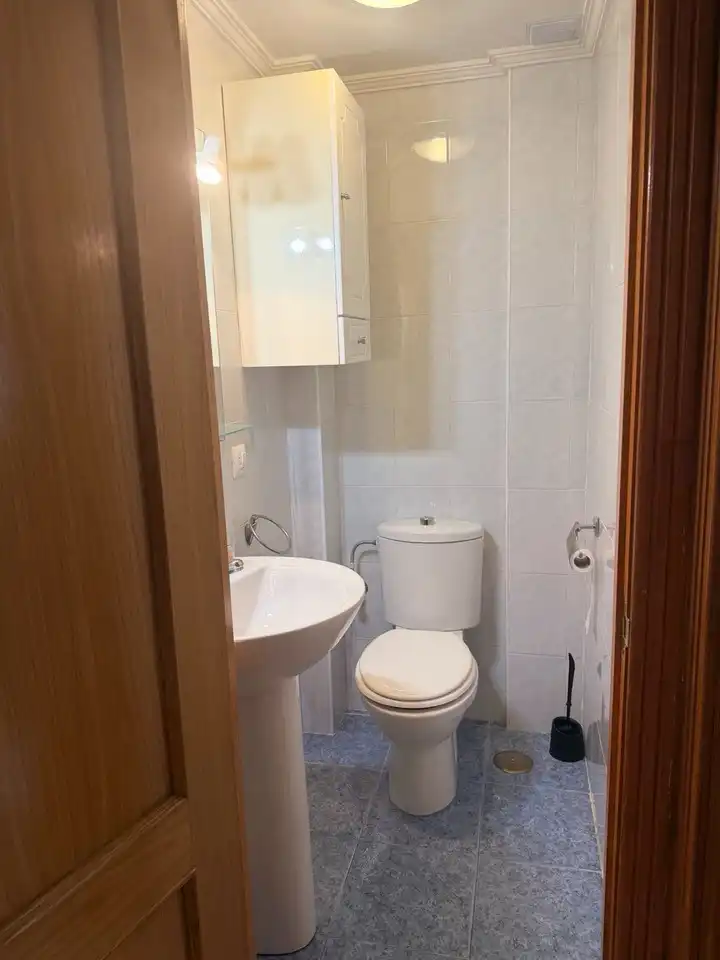 Baño de Casa adosada en venta en Torrelavega  con Calefacción, Parquet y Terraza