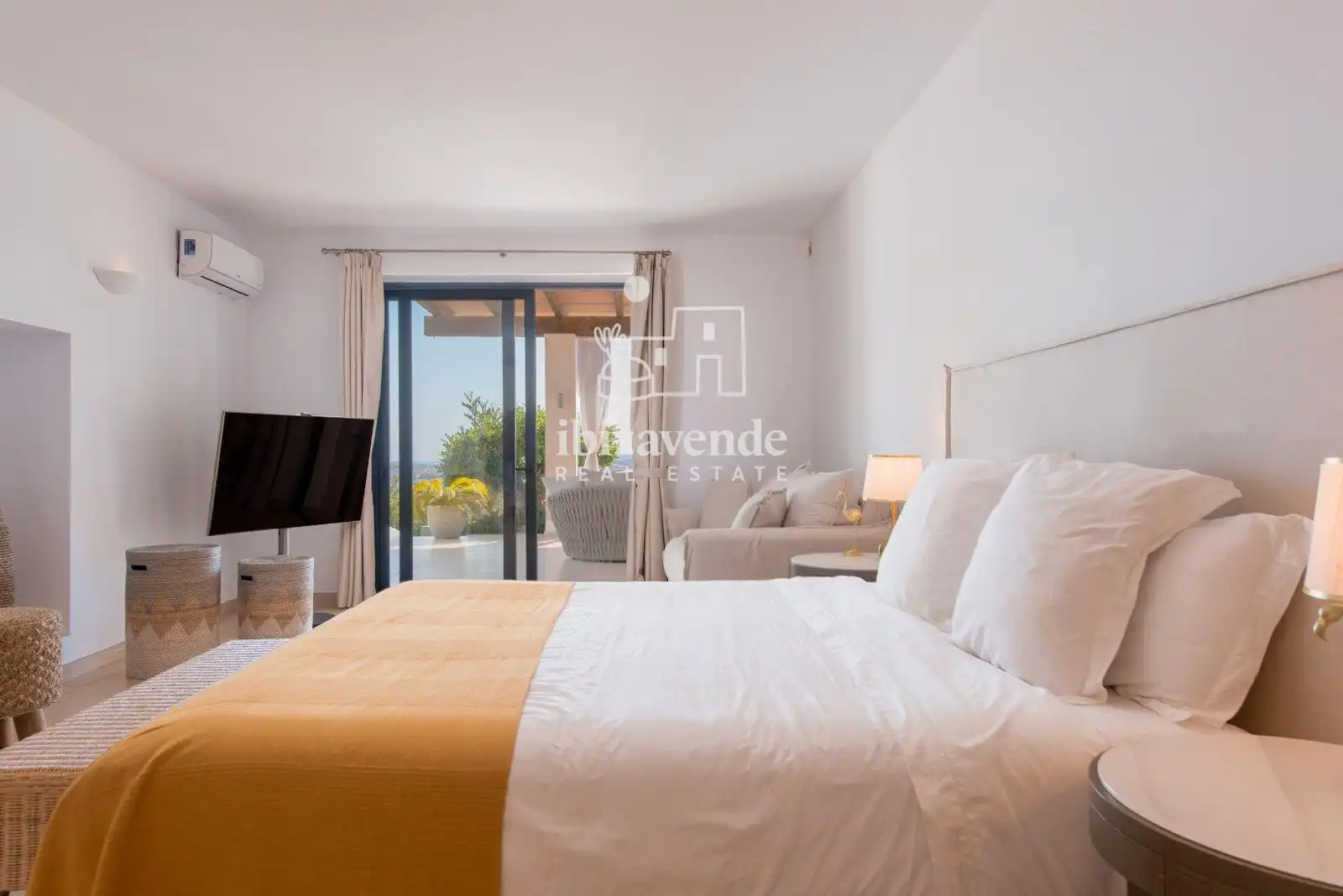 Habitación de Casa o chalet de alquiler en Santa Eulària des Riu con Aire acondicionado, Calefacción y Terraza