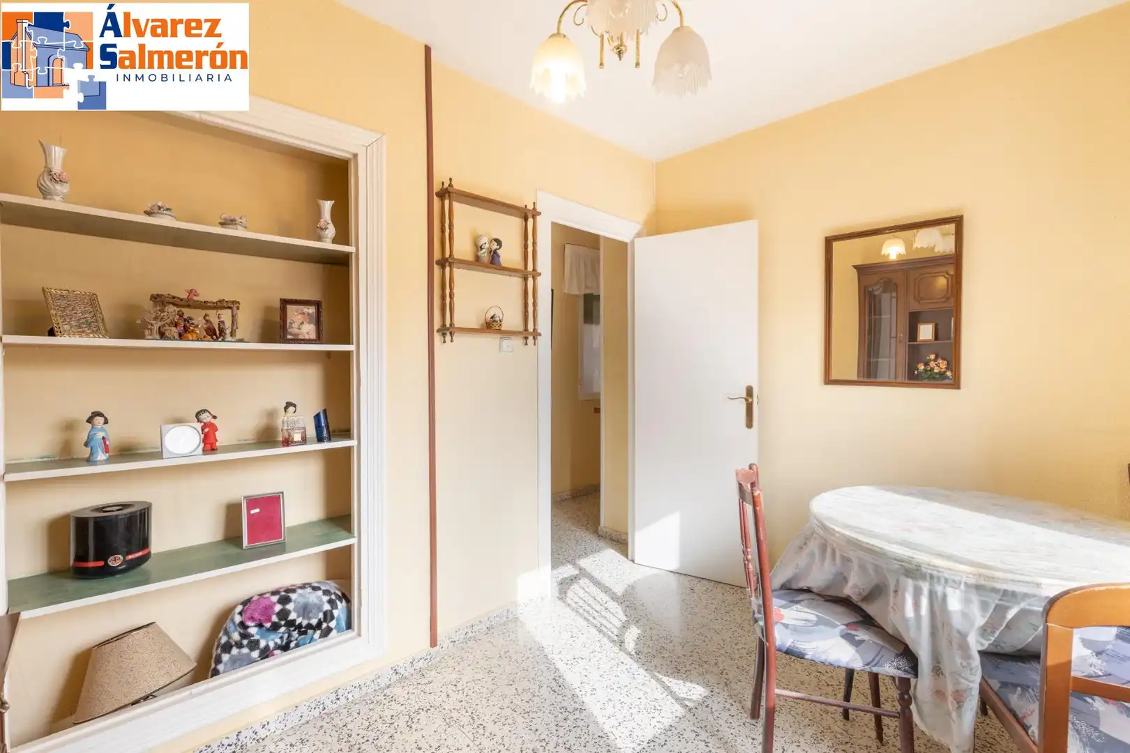 Bedroom of Flat for sale in Genil