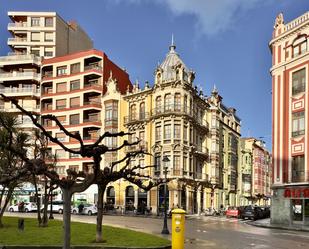 Vista exterior de Pis en venda en Gijón  amb Calefacció, Parquet i Terrassa