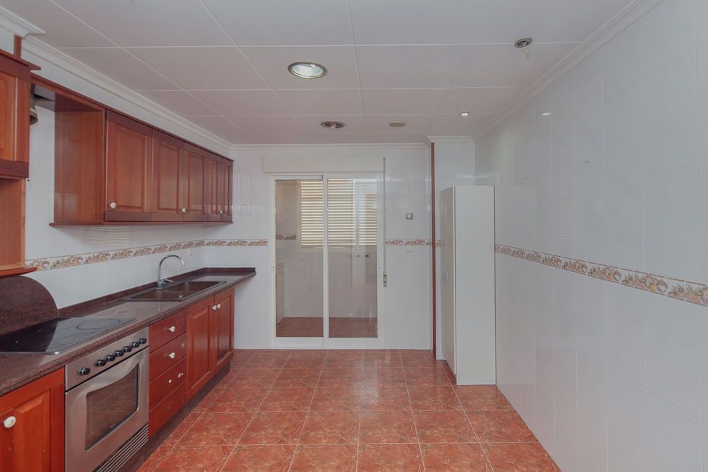 Kitchen of Flat for sale in Cullera
