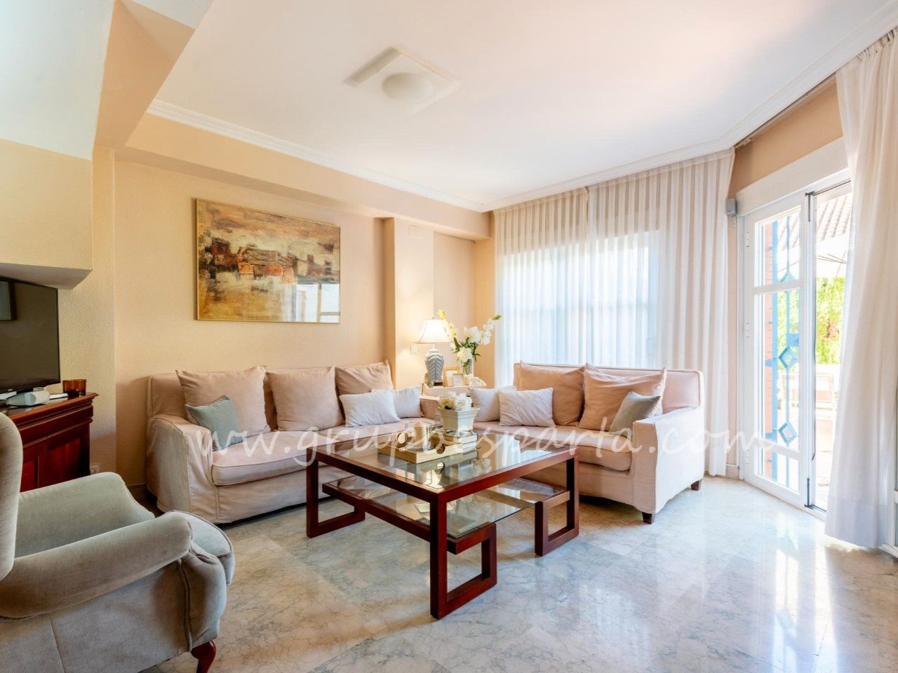Living room of Single-family semi-detached for sale in Tomares  with Air Conditioner, Heating and Private garden