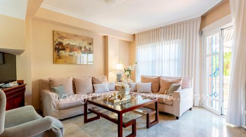 Foto 5 de Casa adosada en venta en Calle Cristina Hoyos, Aljamar, Sevilla