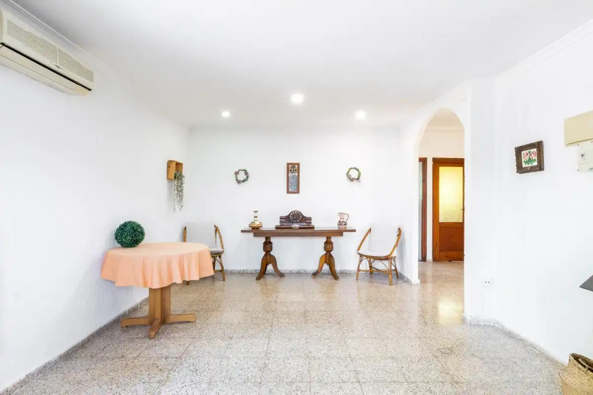 Menjador de Casa o xalet de lloguer en Bétera amb Calefacció, Jardí privat i Terrassa
