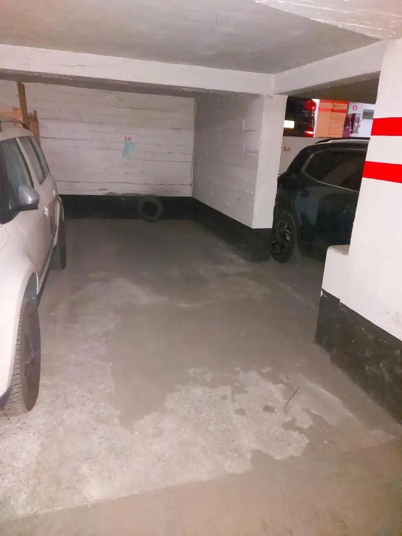 Parking de Piso en venta en Bilbao  con Calefacción, Trastero y Amueblado