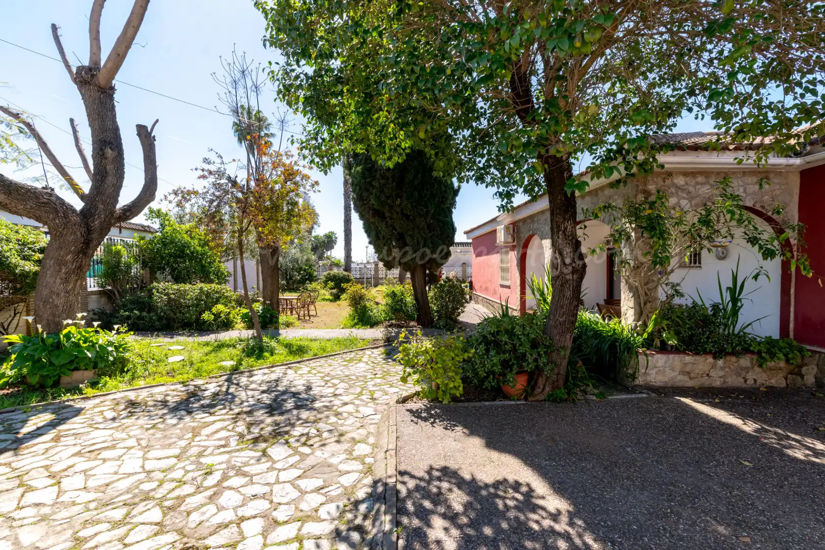 Vista exterior de Casa o chalet en venta en Villanueva del Ariscal con Aire acondicionado, Calefacción y Jardín privado