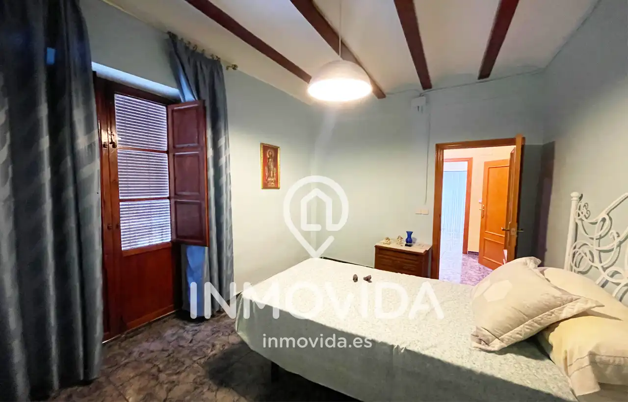 Dormitori de Casa o xalet en venda en Xàtiva amb Terrassa, Traster i Moblat