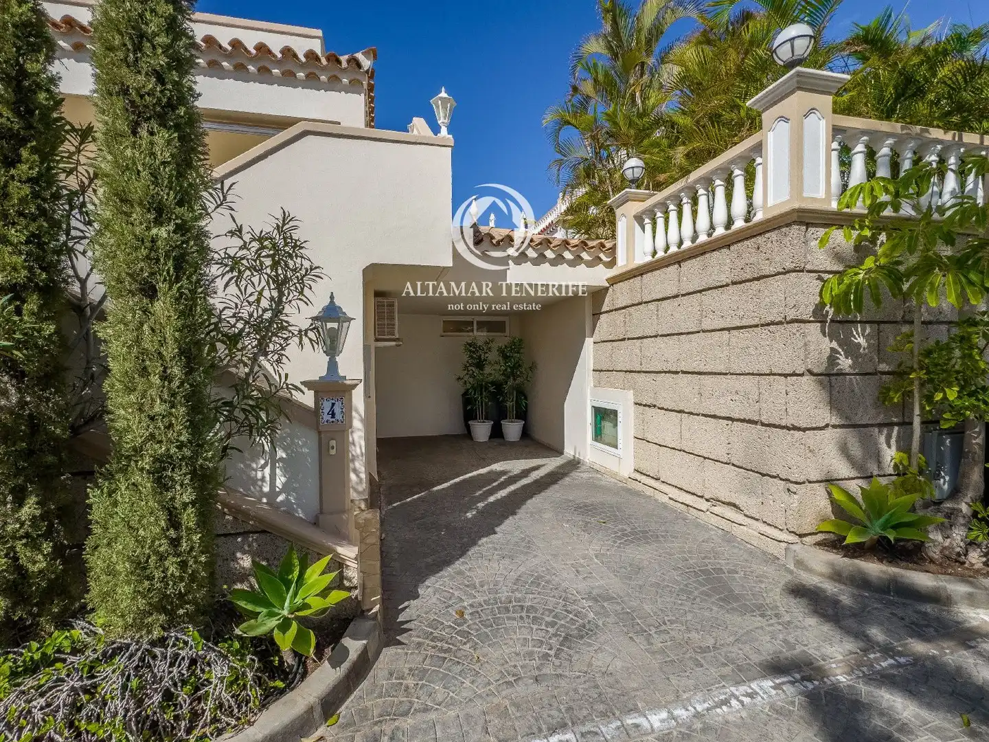 Casa con piscina in vendita a Jardines del Duque, imagen 11