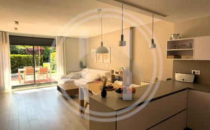 Dormitori de Casa adosada en venda en Vilanova del Vallès amb Aire condicionat, Terrassa i Balcó