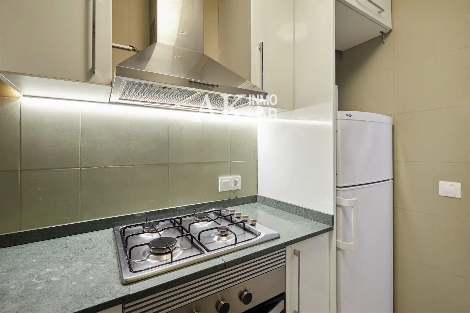 Kitchen of Apartments for sale in Barcelona  with Air Conditioner, Terrace and Furnished