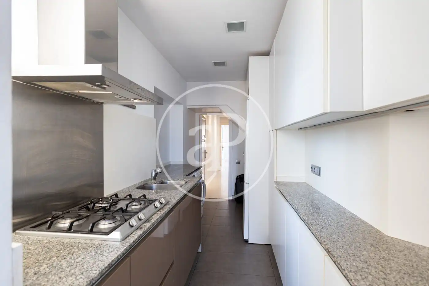 Penthouse with terrace for sale in Carrer del Consell de Cent, imagen 14