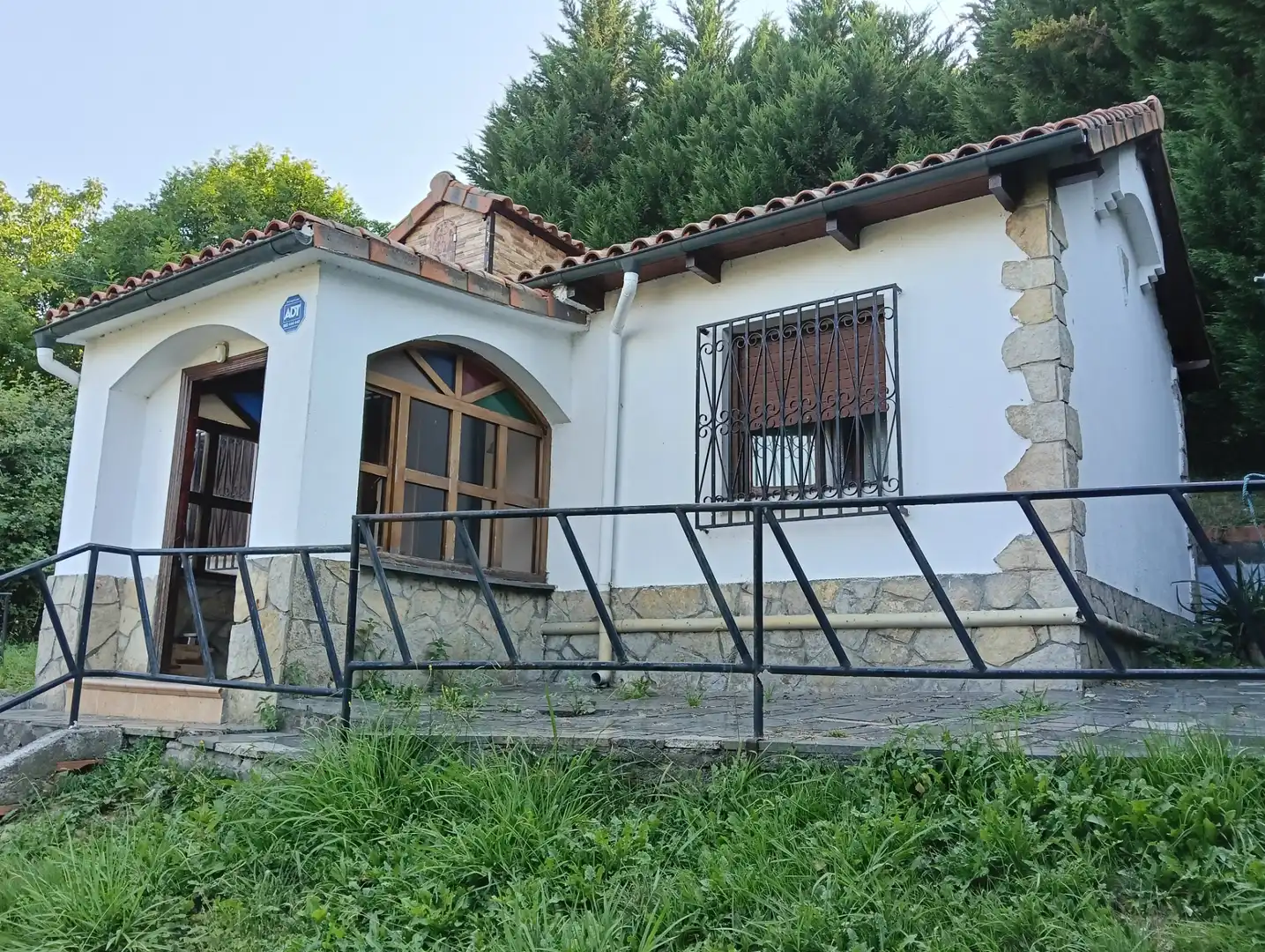 Vista exterior de Finca rústica en venda en Barakaldo  amb Calefacció, Jardí privat i Moblat