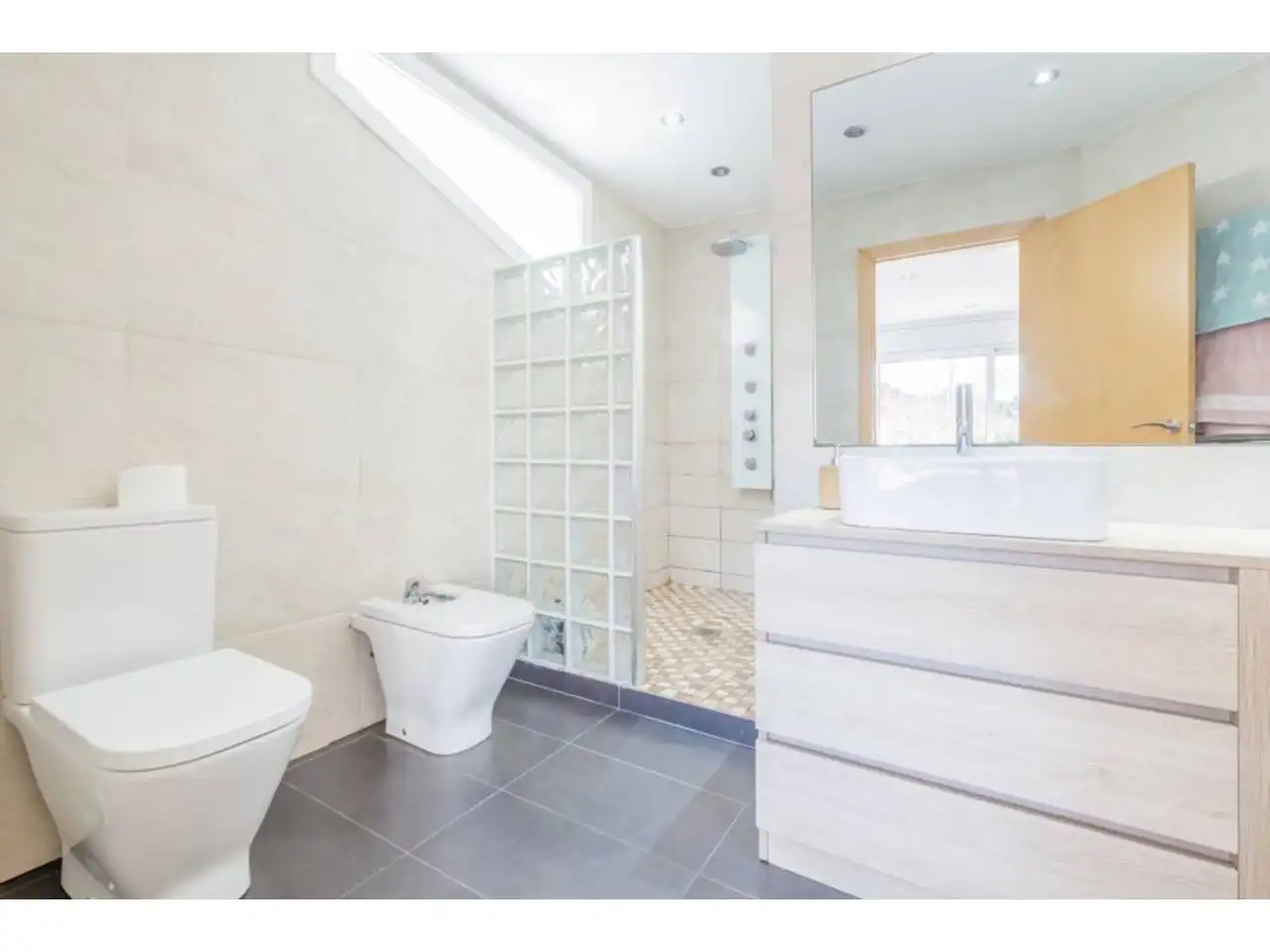 Bathroom of Houses for rent in Matadepera  with Heating, Private garden and Parquet flooring