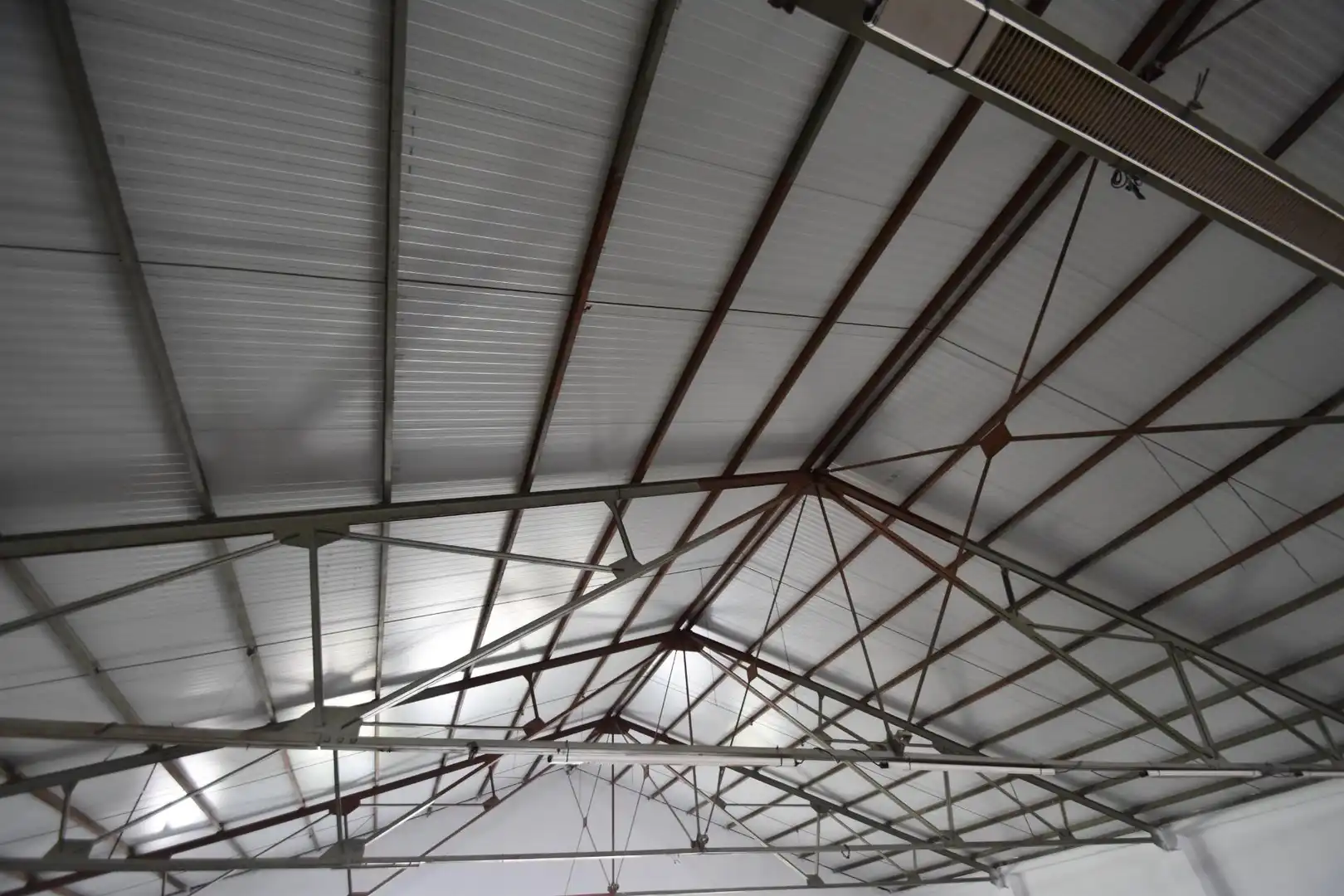 Außenansicht von Fabrikhallen zur Miete in Vilanova i la Geltrú