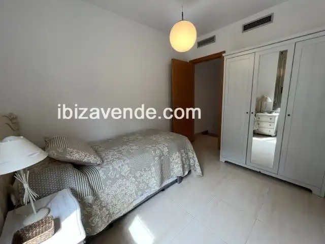 Dúplex de lloguer a Cala Llonga, Santa Eulària