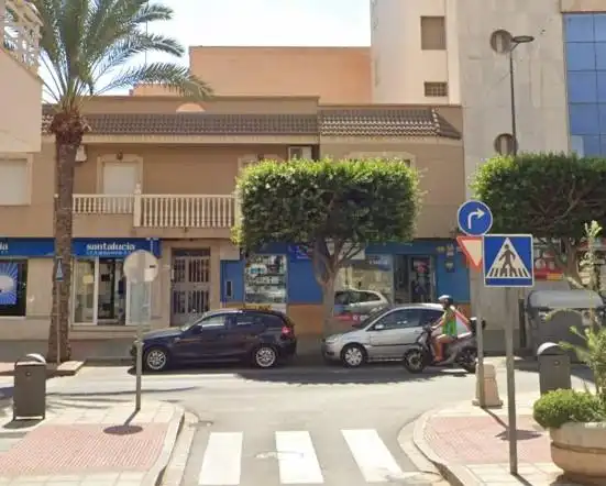 Flat with terrace for sale in Calle BRASILIA (E), imagen 3
