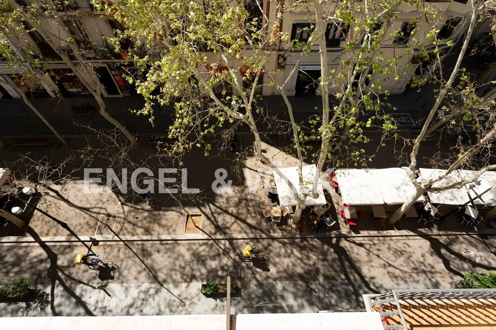 Vista exterior de Piso de alquiler en Barcelona con Aire acondicionado, Calefacción y Amueblado