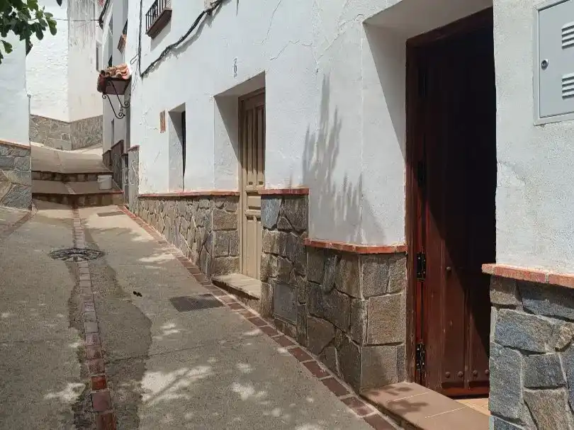 Vista exterior de Piso en venta en Montejaque con Amueblado