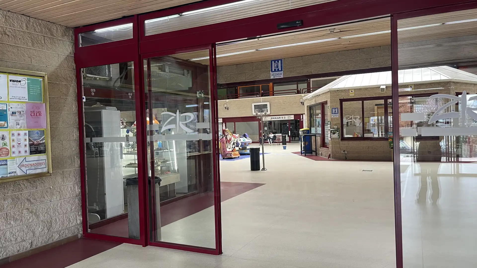 Local comercial en traspàs a Monte Rozas, imagen 9